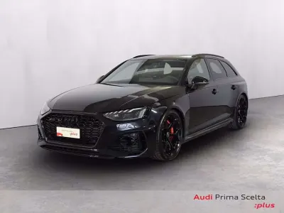 Usata Audi RS4 Ambiente 450 CV (330 kW) 2024 Nero sebring effetto cristallo Station wagon