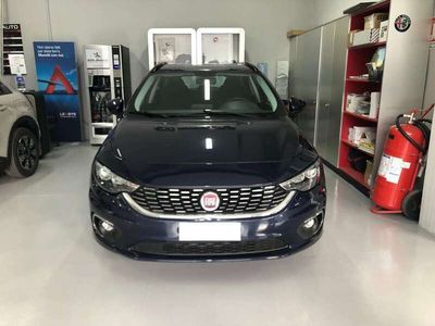 Usata Fiat Tipo Business 120 CV (88 kW) 2018 Blu/azzurro Station wagon