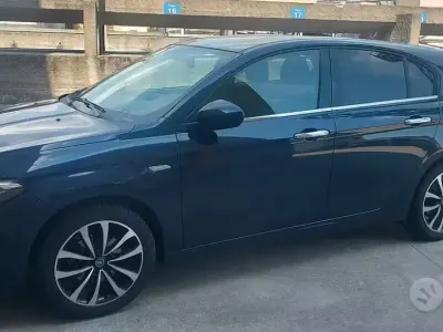 Usata Fiat Tipo Lounge 95 CV (69 kW) 2016 Blu Berlina