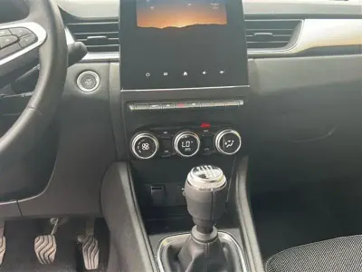 Usata Renault Captur Intens 100 CV (73 kW) 2023 Grigio scuro SUV