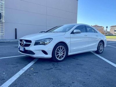 Mercedes CLA200