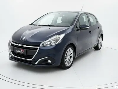Usata Peugeot 208 102 CV (75 kW) 2019 Blu Utilitaria
