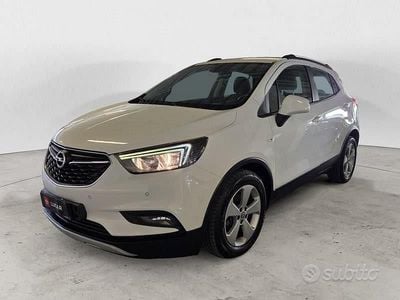 Usata Opel Mokka 140 CV (102 kW) 2016 Bianco SUV