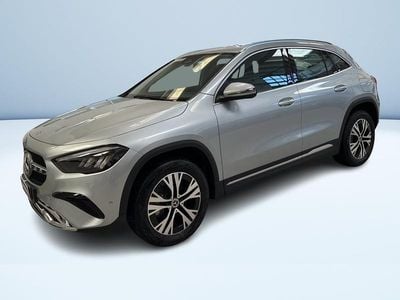 Argento metallizzato Usata 2025 Mercedes GLA200 Advanced SUV | 39.800 € (Buon prezzo)