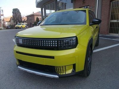 Nuova Fiat Grande Panda La Prima 110 CV (80 kW) 2026 Bronzo Utilitaria