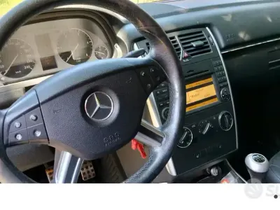 Usata Mercedes B180