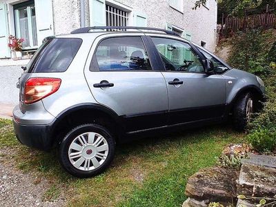 Grigio Usata 2009 Fiat Sedici Dynamic SUV | 3800 € (Buon prezzo)