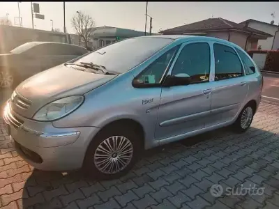Usata Citroën Xsara Picasso 109 CV (80 kW) 2006 Monovolume