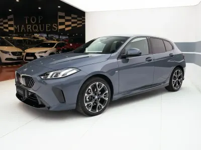 Usata BMW 118 M Sport 150 CV (110 kW) 2025 Storm bay metallizzato Utilitaria