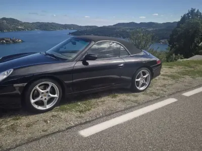 Usata Porsche 911 Carrera Cabriolet