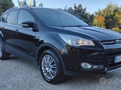 Usata Ford Kuga Titanium 163 CV (119 kW) 2014 Nero SUV