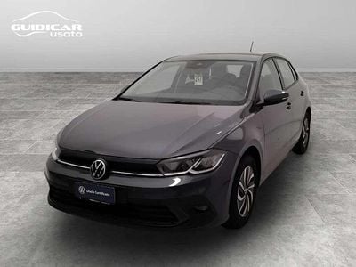 Usata VW Polo Life 95 CV (69 kW) 2023 Grigio metallizzato scuro Utilitaria