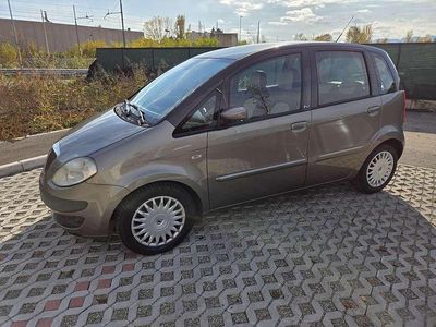 Usata Lancia Musa 95 CV (69 kW) 2007 Marrone Monovolume