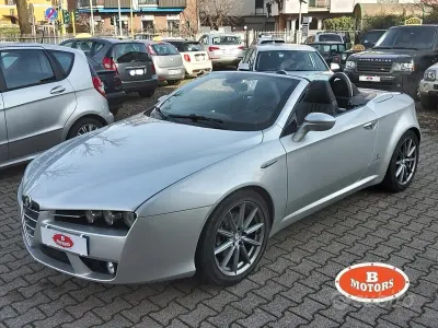 Occasion Alfa Romeo Spider 185 ch (136 kW) 2007 Gris Cabriolet