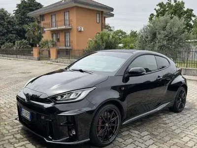 Second-hand Toyota Yaris Plus 261 CP (191 kW) 2021 Hatchback