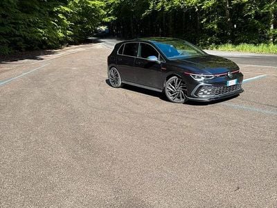 Nero Usata 2021 VW Golf VIII GTI Berlina | 27.000 € (Buon prezzo)