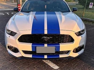 Usata Ford Mustang 290 CV (213 kW) 2024 Bianco Coupé