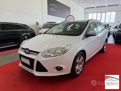 Usata Ford Focus Titanium 95 CV (69 kW) 2014 Bianco Station wagon