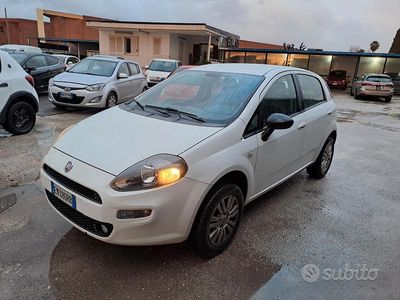 Bianco Usata 2012 Fiat Punto Berlina | 3990 € (Buon prezzo)