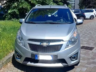 Usata Chevrolet Spark LS 82 CV (60 kW) 2011 Argento Utilitaria