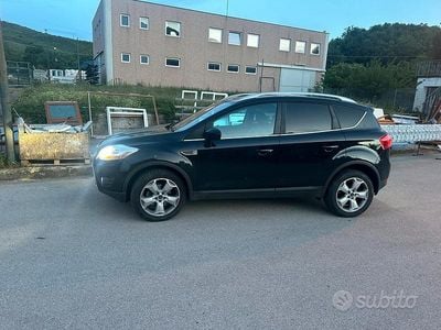 Begagnad Ford Kuga 140 HK (102 kW) 2010 SUV