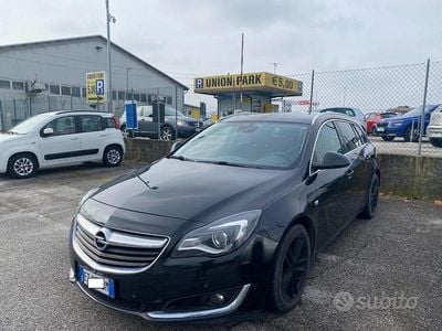 Usata Opel Insignia Cosmo 163 CV (119 kW) 2014 Nero Station wagon