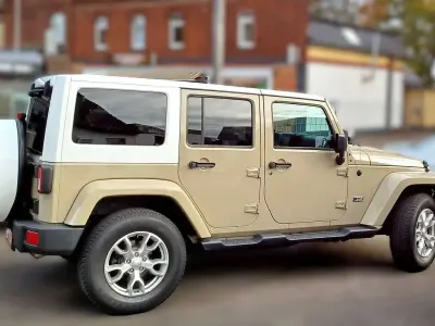 Usata Jeep Wrangler Unlimited Sahara 284 CV (208 kW) 2019 Beige SUV