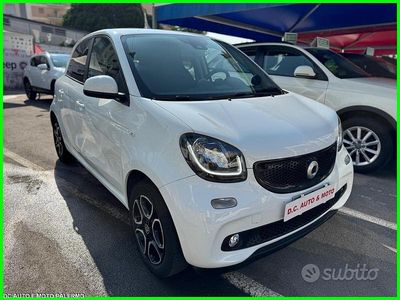 Bianco Usata 2018 Smart ForFour Utilitaria | 12.499 € (Buon prezzo)
