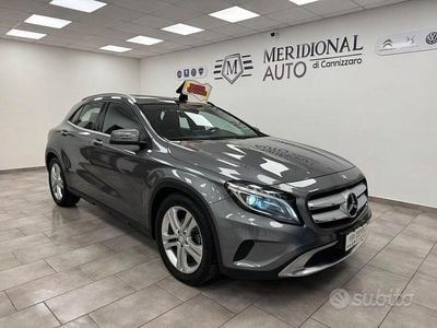 Usata Mercedes GLA200 Premium 136 CV (100 kW) 2016 Grigio SUV