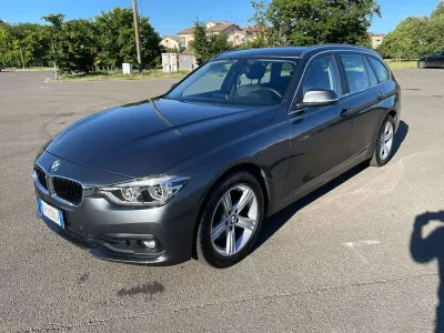 Usata BMW 320 Advantage 190 CV (139 kW) 2018 Grigio Station wagon