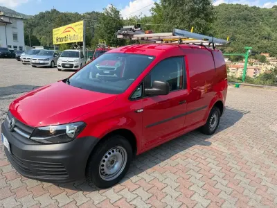 Usata VW Caddy 110 CV (80 kW) 2016 Marrone Monovolume