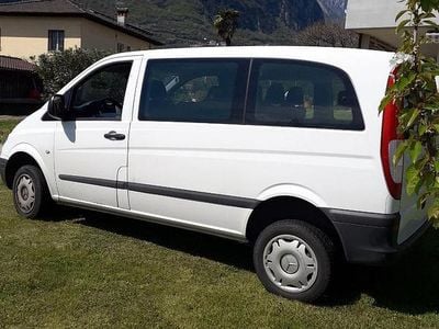 Usata Mercedes Vito 150 CV (110 kW) 2006 Bianco Furgone