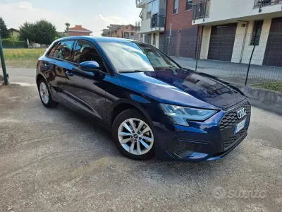 Usata Audi A3 Advanced 150 CV (110 kW) 2022 Bluazzurro Berlina