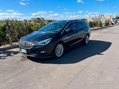 Usata Opel Astra 136 CV (100 kW) 2017 Nero Station wagon