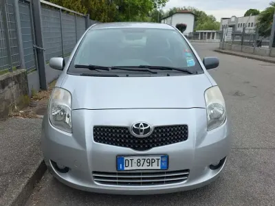 Usata Toyota Yaris 87 CV (63 kW) 2008 Other Utilitaria