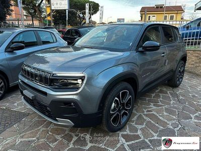 Nuova Jeep Avenger Summit 102 CV (75 kW) 2025 Gray SUV