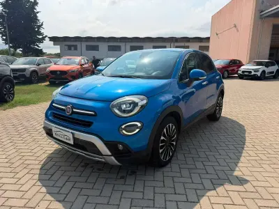Usata Fiat 500 Cross 120 CV (88 kW) 2018 Blu/azzurro Station wagon