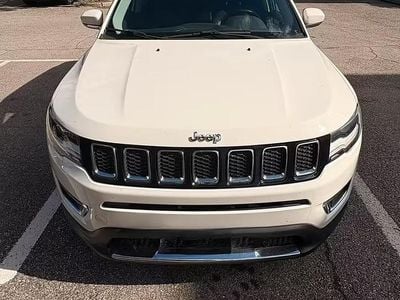 Usata Jeep Compass Limited 140 CV (102 kW) 2018 Bianco SUV
