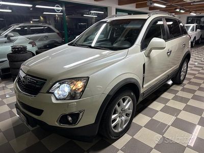 Usata Opel Antara Cosmo 163 CV (119 kW) 2012 Bianco SUV
