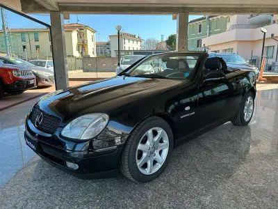 Usata Mercedes SLK200 192 CV (141 kW) 1998 Nero Cabrio
