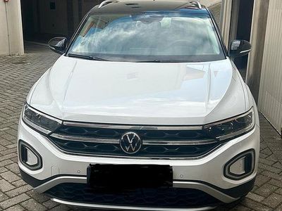 Usata VW T-Roc Style 116 CV (85 kW) 2024 Bianco SUV