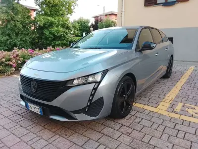 Usata Peugeot 308 SW Style 110 CV (80 kW) 2021 Station wagon