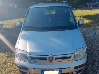Usata Fiat Panda 69 CV (50 kW) 2010 Grigio Utilitaria