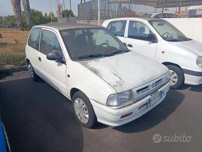 Usata Suzuki Alto 54 CV (39 kW) 2000 Bianco Utilitaria