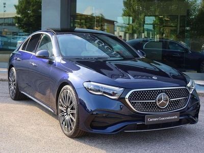 Usata Mercedes E220 197 CV (144 kW) 2025 Blu nautico Berlina