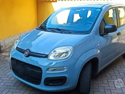 Usata Fiat Panda Easy 69 CV (50 kW) 2018 Blu Utilitaria