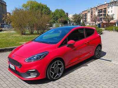 Usata Ford Fiesta ST 200 CV (147 kW) 2021 Rosso Utilitaria