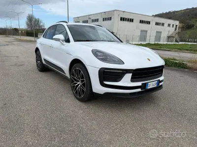 Usata Porsche Macan 265 CV (194 kW) 2023 Bianco SUV