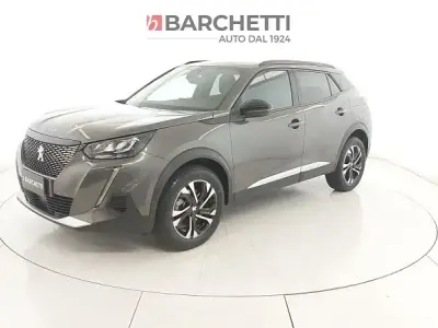 Usata Peugeot 2008 Allure 131 CV (96 kW) 2023 Grigio SUV