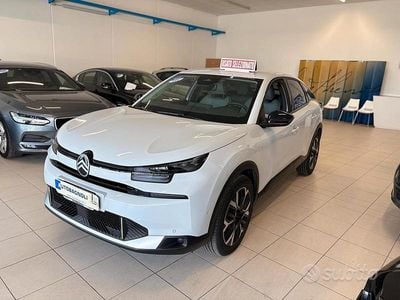 Käytetty Citroën C4 PureTech 131 HP (96 kW) 2025 Valkoinen Katumaasturi